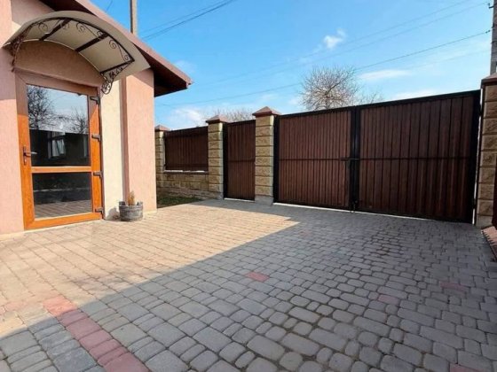 Будинок 120 м² у Луцьку | 9 сотих | євроремонт Луцьк