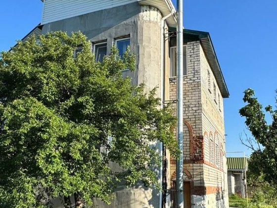 ПРОДАЖ капітального будинку у с. Дмитрівка, 10 хв. до Псла, 15 соток землі Кременчук