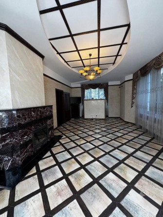 Продажа дома 215м. Отрадный. Соломенский. Ул. Танкистов. - фото 1