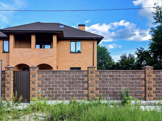 200 000$‼️Продаж капітального будинку з ПІДВАЛОМ! 10 соток, гараж, поруч ліс ! КОТЕДЖНЕ МІСТЕЧКО