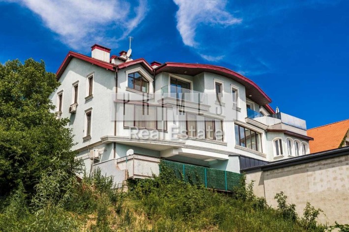 Ексклюзивний будинок 333 м² на Батієвій горі | Панорамний вид на центр Києва | 7 соток - фото 1