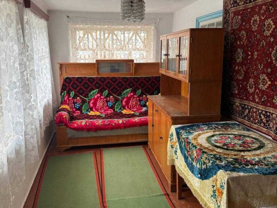 Продам будинок у Веселих Тернах, (вул. Полєнова,6), 27 соток Кривий Ріг Кривой Рог