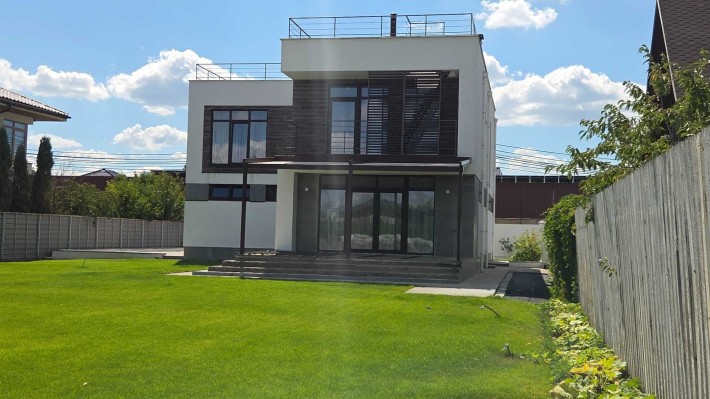 Продаж будинку в з ремонтом та технікою в чудовому місці Осокорки - фото 1