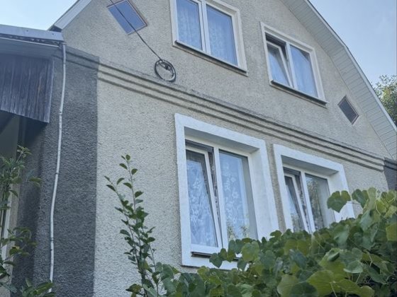 Продаж будинку з міською пропискою та міськими комунікаціями Хмельницкий