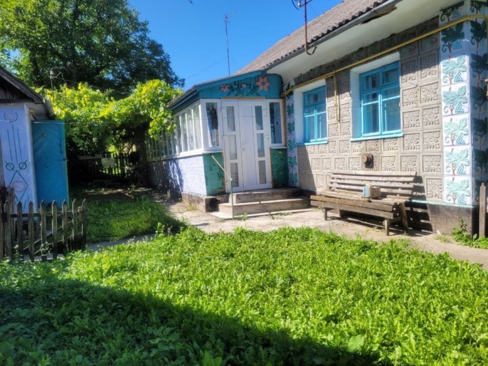 Продам доглянутий будинок, село Покутинці , 58 км від Хмельницького - фото 1