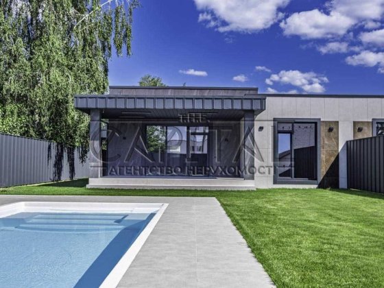 Терміновол!!! Продаж Дуплекс, Дарницький район, вул. Центральна, 156 м2