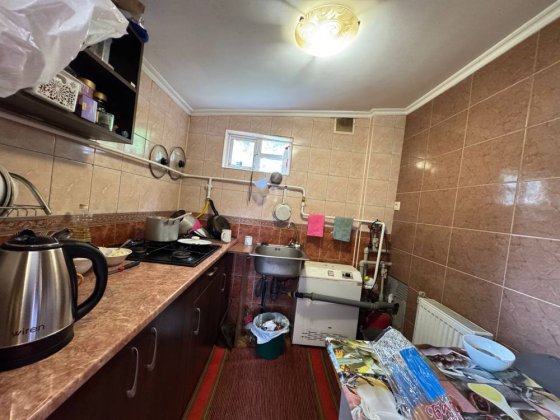 Продам будинок з комунікаціями , Лісові Гринівці! 5 хв від центру! Хмельницкий