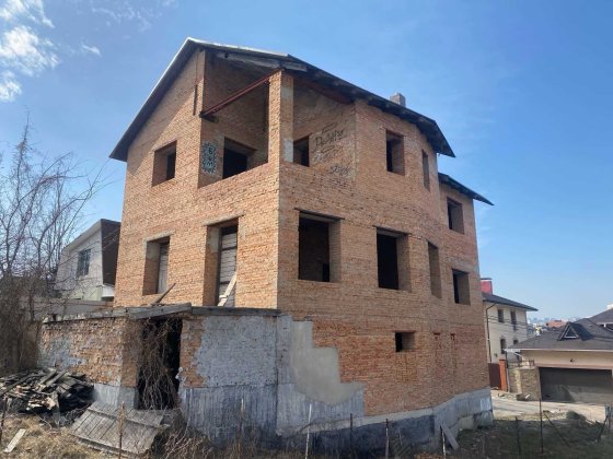 Будинок-фортеця 440 м² з видом на центр! Батиєва гора (вул. Привітна). Власник, 0% комісії