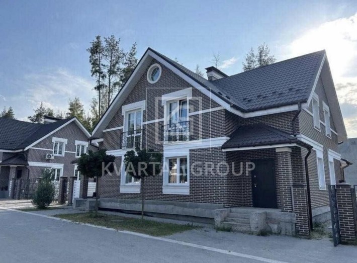 Продам дуплексу в Святошинському районі Києва, Катеринівка. - фото 1