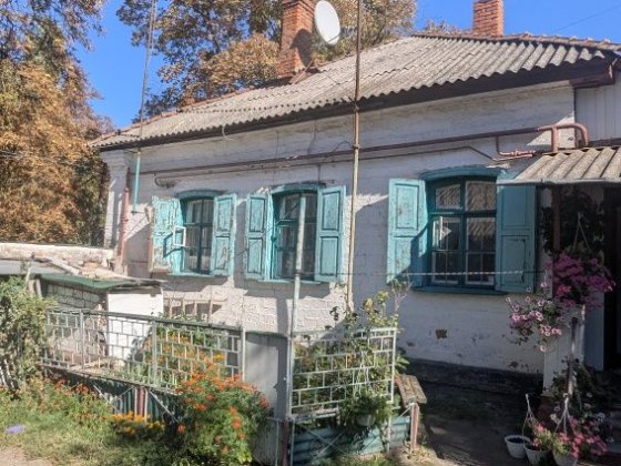 Ключі в АН. Продаж будинку в центральній частині міста.