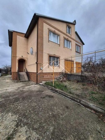 Продаж будинку для великої родини біля 44 кварталу (еВідновлення) - фото 1