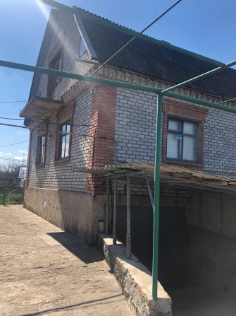 Продам будинок двоповерховий с.Радгоспне Криворізький район - фото 1