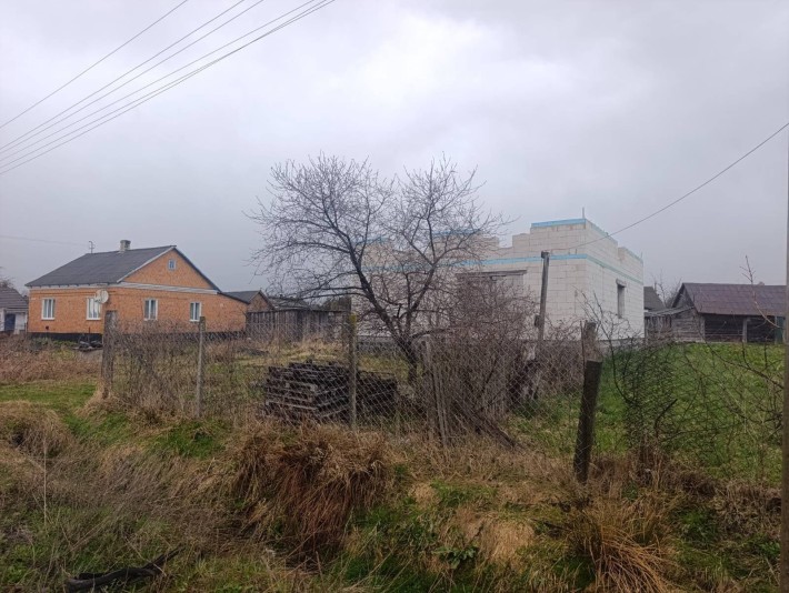 Продам будинок м. Рокитне - фото 1
