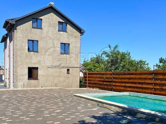 Продаж будинку, вул. Крутогірна (район МОПРу) Кривой Рог