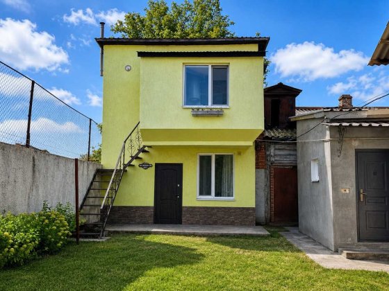 Продаж 2-поверхового цегляного будинку. Центр Полтави. Ремонт. №14026 Полтава