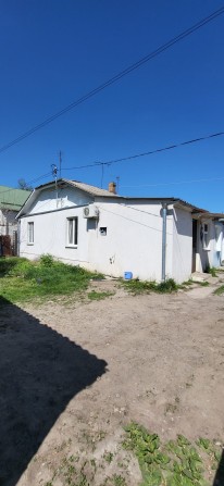 Юрівка, 18 школа, квартира у приватному секторі, частина будинку, загальний двір - фото 1