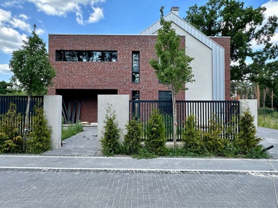Будинок з газом в Ірпені у КМ з розтермінуванням.