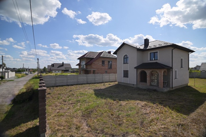 Будинок з газом, масив Криниченька, будували собі, продають вам. Всього 105 000у.о - фото 1