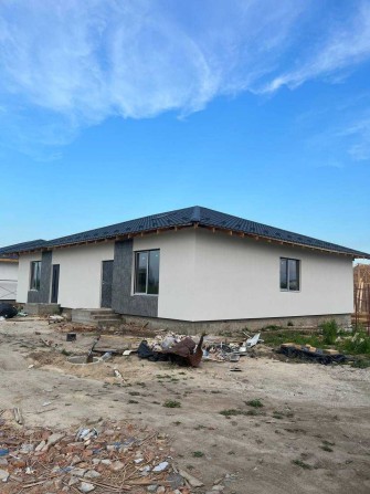 Продам 3к котедж з комунікаціями на ділянці 2,7 сот - фото 1