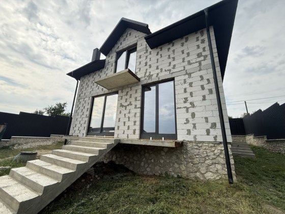Продається приватний будинок в передмісті Тернополя Тернопіль
