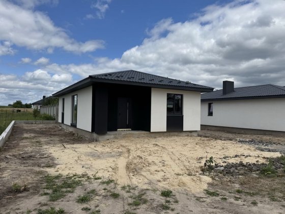 Продам будинок в р-н Білої Криниці з ділянкою 5 сот Рівне