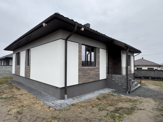 Продаж будинку на Газовику з комунікаціями Рівне