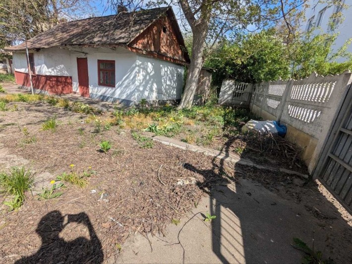 Продам будинок р-н 12 школа (6,3 соти землі), всі міські комунікації - фото 1