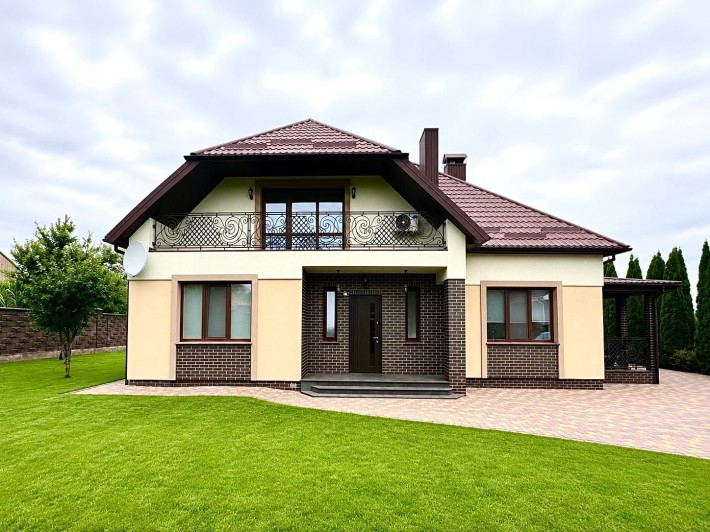 Продаж укомплектованого будинку з гаражем та укриттям! Топ локація! - фото 1