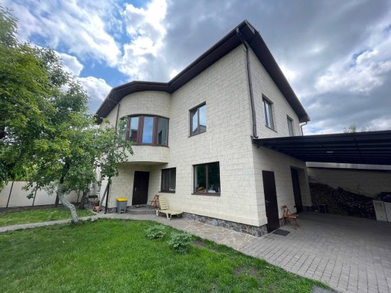 Продаж сучасного енергонезалежного будинку в центрі міста Суми. Сумы