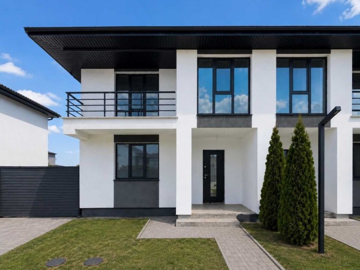 Продам котедж 101 м² у закритому містечку на 8 будинків / 16 сімей. Земельна ділянка 2 сотки. - фото 1