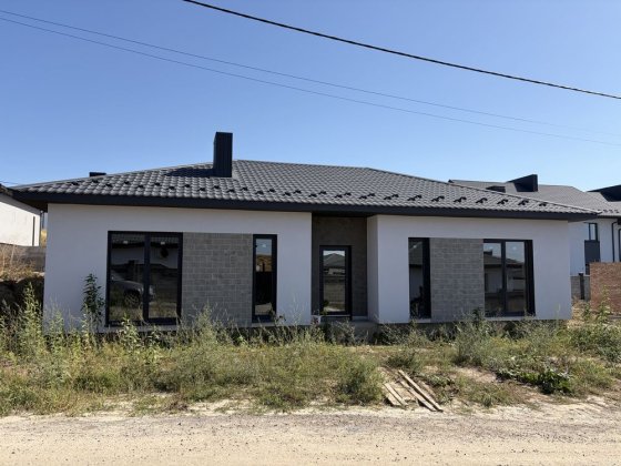 Продам сучасний будинок в стилі «американка» Рівне