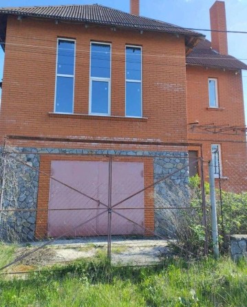 Продам будинок, 285 кв.м, 6 сот землі, Червоний шлях - фото 1