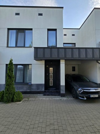 Продаж таунхауса 128 м² з ремонтом / Ближня Червениця / 4 кімнати / 1,85 сотки / Ужгород - фото 1