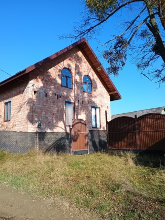 Продаж будинку в Дубове біля Чернівців - фото 1