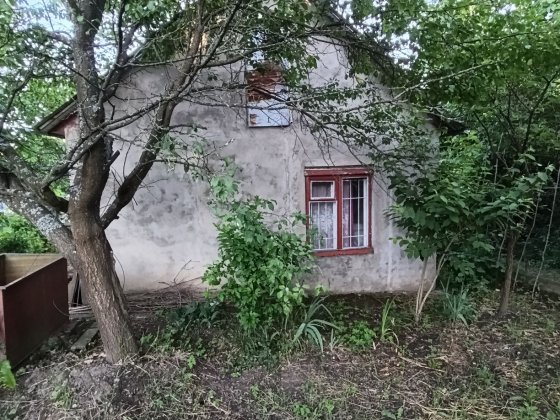 Терміново продам дачу Клокучка з будинком! Черновцы