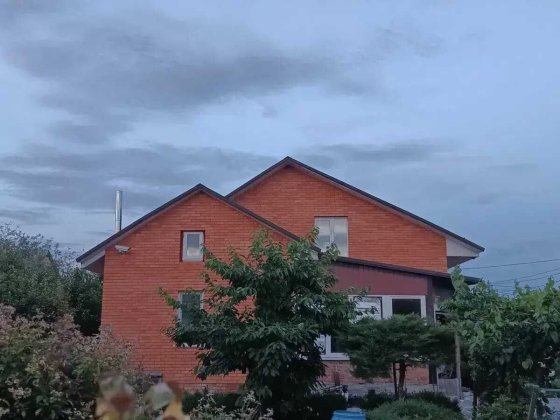 Будинок у Яківцях - життя серед природи без компромісів!