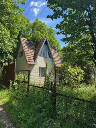 Продам дачний будинок із земельною ділянкою у Чернівцях (Веренчанська) - фото 1
