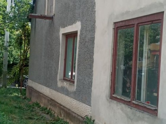 Продам півособняк в центрі. Ужгород