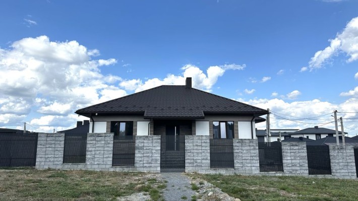 Продам Будинок район Газовик з комунікаціями - фото 1