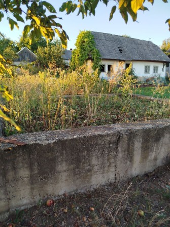 Продається земельна ділянка з старим будинком - фото 1