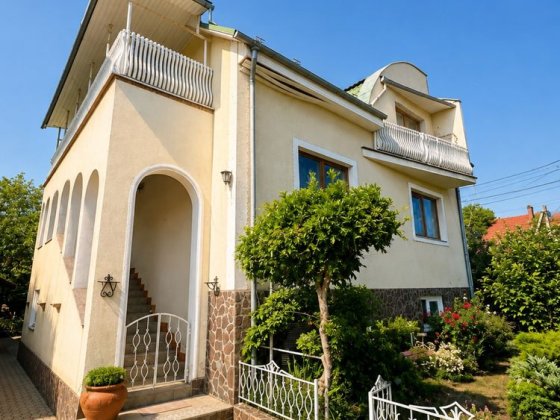 Будинок 270 м² Ужгород