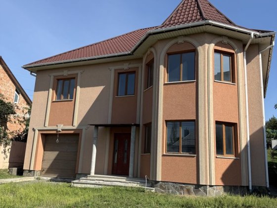 Продаж будинок Дослідна Станція 202 м2 Чернівці