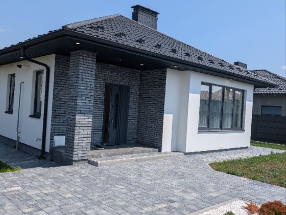 Продаю будинок з сучасним ремонтом 3 км від м.Рівного Рівне
