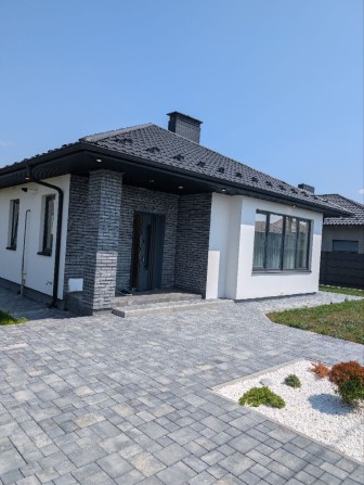 Продаю будинок з сучасним ремонтом 3 км від м.Рівного - фото 1