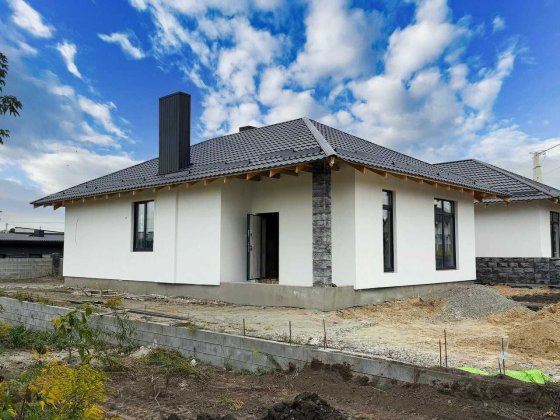 Окремий будинок в районі Райського саду, 5 сотих , з комплектацією від забудовника || з Газом Ровно