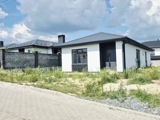 Продам будинок в одному з найкращих районів міста! Ровно