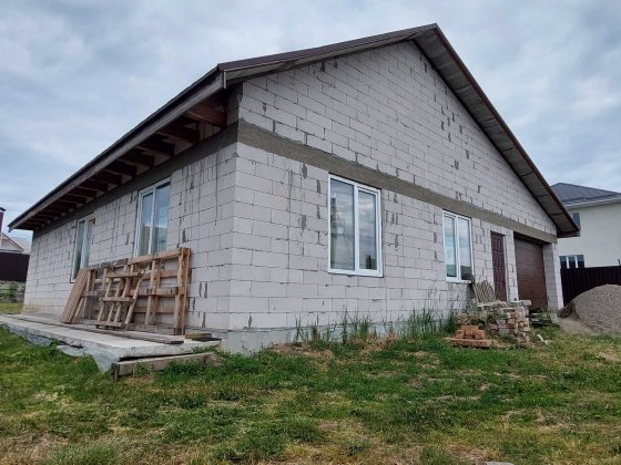 Будинок з терассою, погрібом, гаражем і лазнею, земельна ділянка 0,084га (продаж від власника) Черкаси