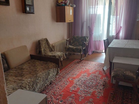 Здам кімнату для дівчини студентки без комісії в хорошому будинку центр кімната квартира оренда Бердичев