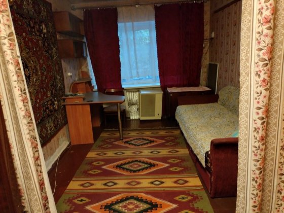 здам кімнату в гуртожитку