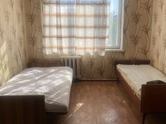 Оренда кімнати в гуртожитку в секції на Мікрорайоні Каменец-Подольский